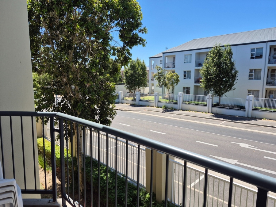 2 Bedroom Property for Sale in Buh Rein Estate Western Cape